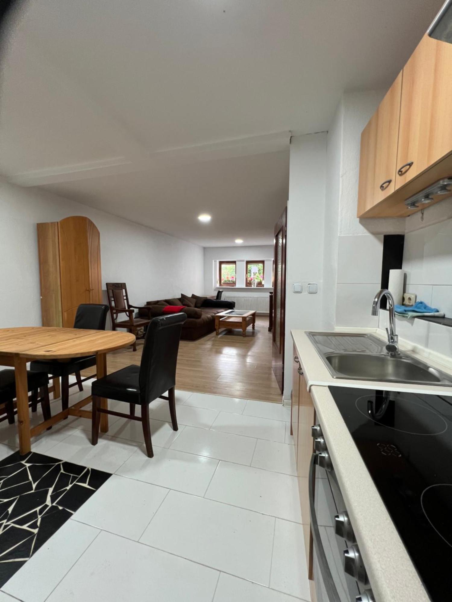 Apartment Apache *